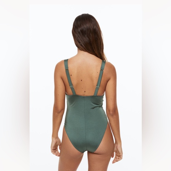 H&M Shaping Swimsuit - Picture 3 of 5